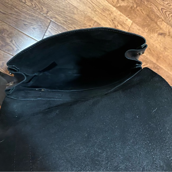 LAST CHANCE | Handcrafted Leather Backpack - Picture 11 of 15